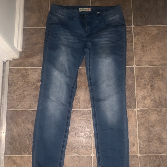 Paris blue - Picture 1 of 1